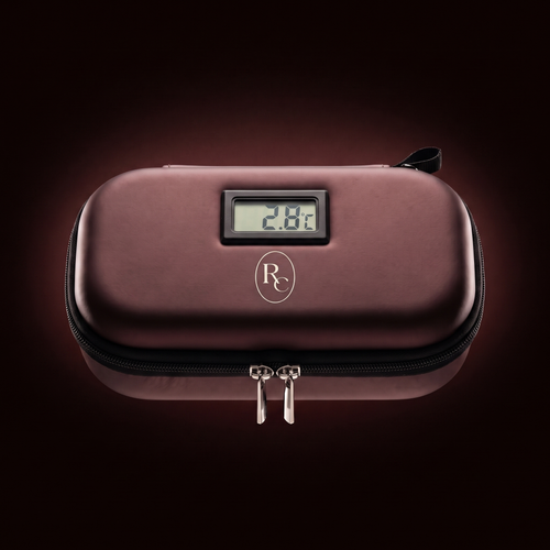 Reset Concierge temperature case, closed, showing the Celsius display reading 2.8 degrees